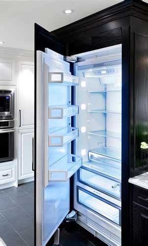 Unlock the Convenience and Refreshment: The Ultimate Guide to Freezers with Ice Makers