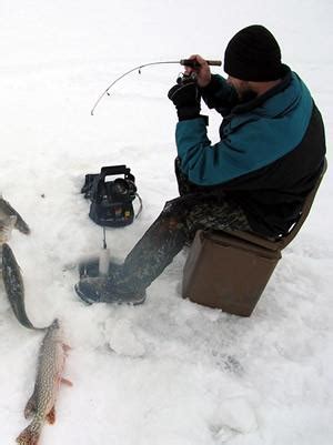 Unlock the Frigid Embrace of Devils Lake: Embark on an Unforgettable Ice Fishing Experience