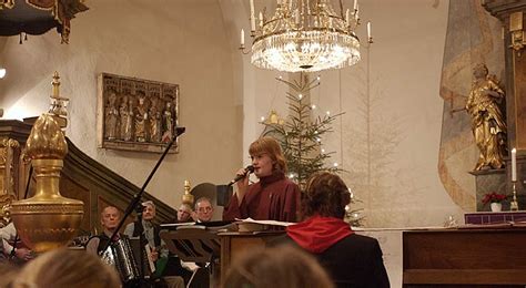 Upplev en andhämtningsvärd konsert i kyrkan i Stockholm