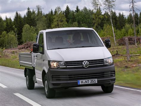 VW Transporter Pickup: Siêu Phẩm Vận Chuyển Đa Năng và Đáng Tin Cậy