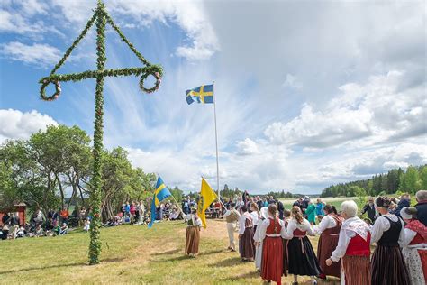 Vaxholm Midsommar 2023: Your Ultimate Guide to the Enchanted Midsummer Celebration