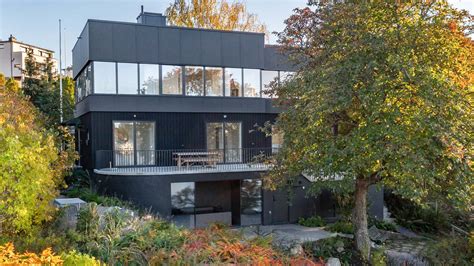Villa Bromma: Ett arkitektoniskt mästerverk och ett hem för minnen
