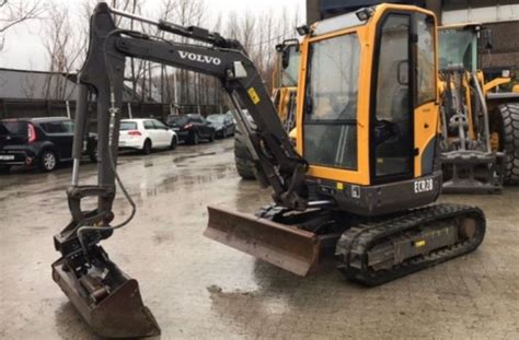 Volvo Ecr28 Compact Excavator Service Repair Manual Instant Download