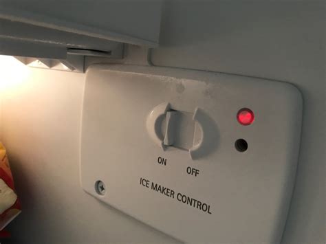 Why is My Ice Maker Light Blinking?