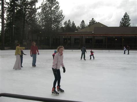 Your Ultimate Guide to Ice Skating in Bend, Oregon