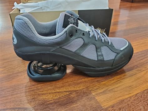 Z Coil Shoes Amazon: A Symphony of Comfort that Resonates with Every Step