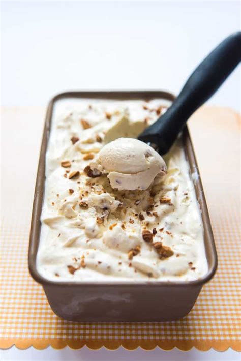 almond flavored ice cream