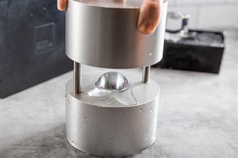 aluminium ice press