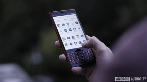 android phone with physical keyboard, Top 7 android smartphones with physical qwerty keyboards. Motorola qwerty android keyboards physical smartphones flipside top smartphone full