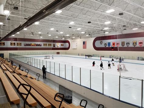 apple valley ice arena