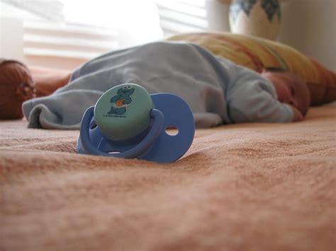 average cost of a pacifier, Baby pacifiers cost