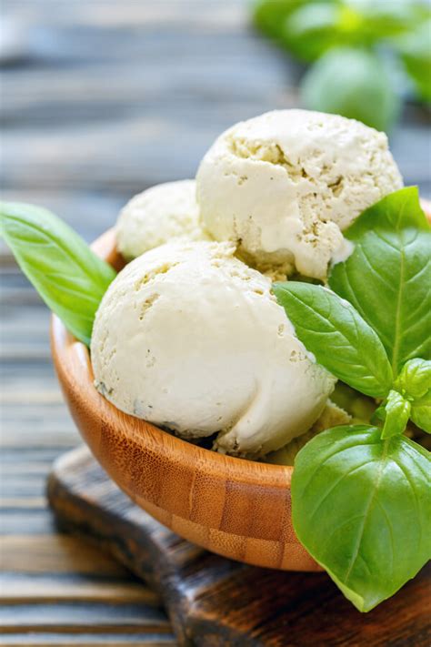 basil ice cream recipe