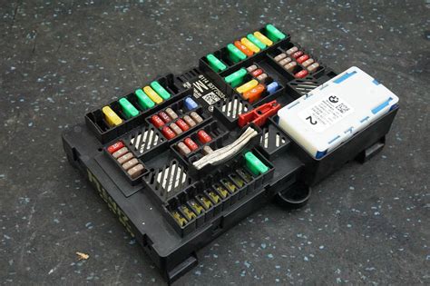 bmw 740il fuse box 