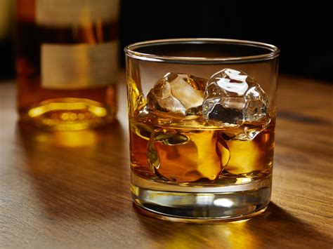 bourbon on ice