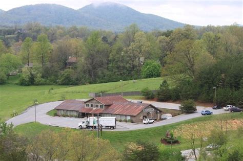 brothers at willow ranch, Willow ranch restaurant