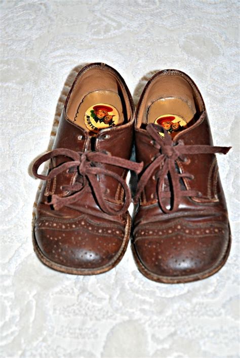 buster brown shoes 1950s
