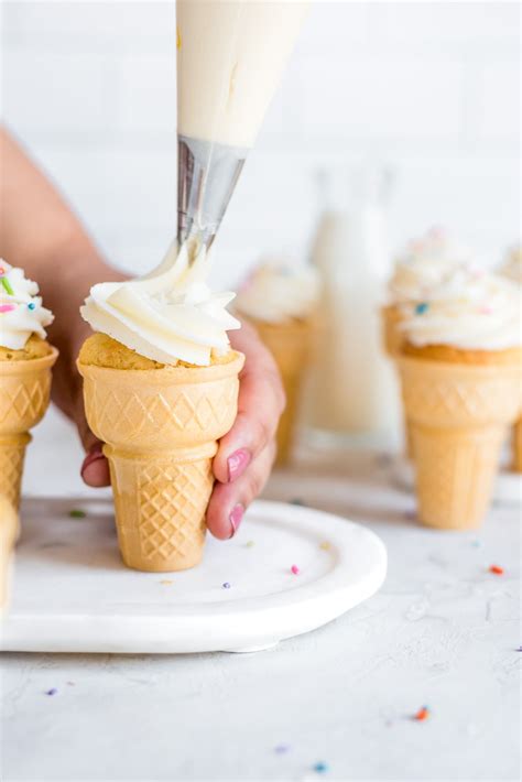 can you make ice cream cone cupcakes a day ahead