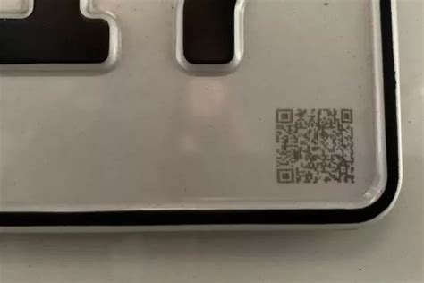 car number plate to qr code, Plate number qr code in vehicles: modern vehicle management system