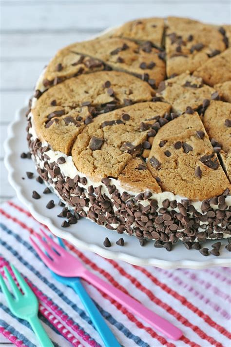 chocolate chip ice cream cake