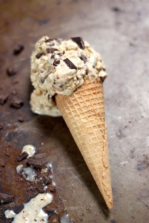chocolate chunk ice cream