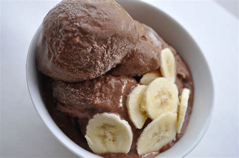chocolate ice cream from bananas