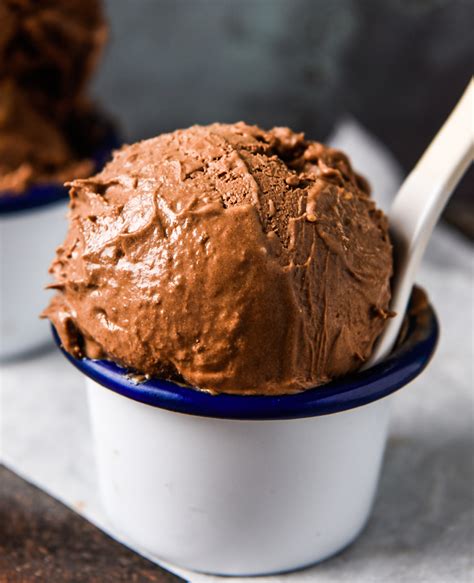 chocolate mousse ice cream