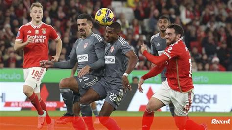 classificações de benfica x avs sad