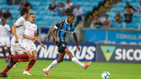 classificações de fluminense x grêmio