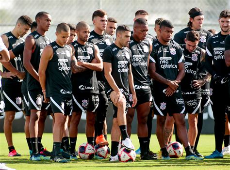 classificações dos jogadores de corinthians x goiás