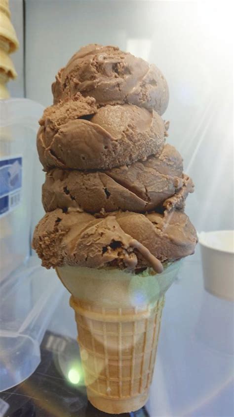corner ice cream