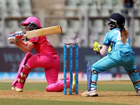 cricket score women ipl