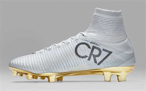 cristiano ronaldo soccer shoes