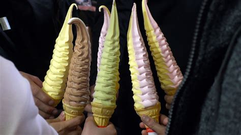 cups and cones ice cream