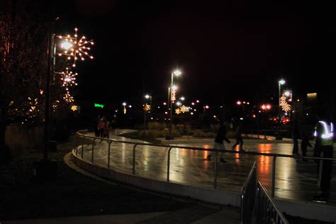 elkhart ice skating