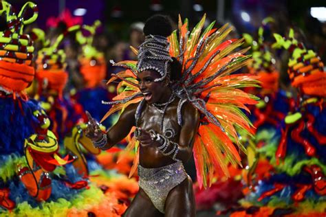 escola de samba campeãs 2024 rio de janeiro