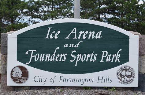 farmington hills ice arena michigan