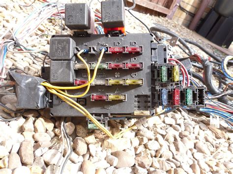 fiat uno fuse box wiring 