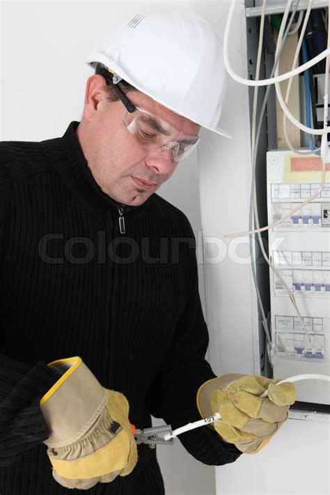 fixing fuse box 