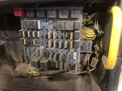 fl70 fuse box 