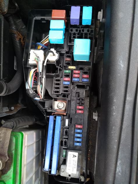 fuse box for 2007 toyota camry 