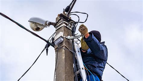 guy wiring house 