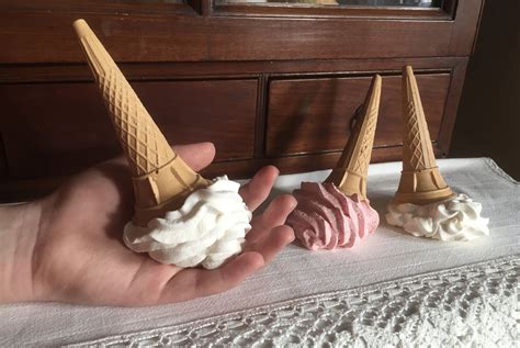 how to make fake ice cream cones