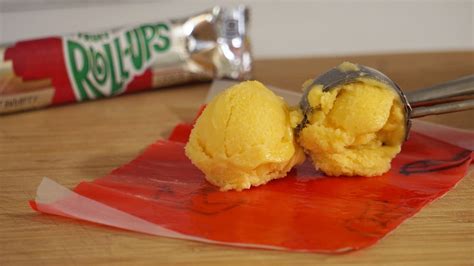 how to make fruit roll up ice cream