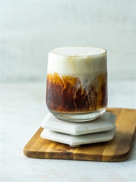 how to make iced shaken espresso