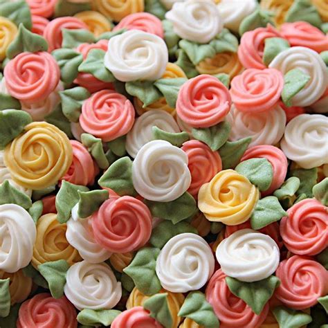 how to make roses with royal icing