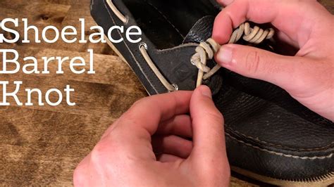 how to tie sperry shoes