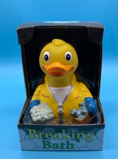 howard and the duck bath, Howard the duck bath