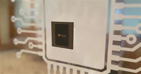 huawei 7 nanometer chip, Huawei chip ai kirin. Huawei unveils kirin 980, a 7-nanometer ai chip for the mate 20