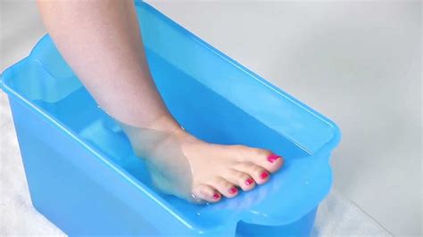 ice bath for sprained ankle