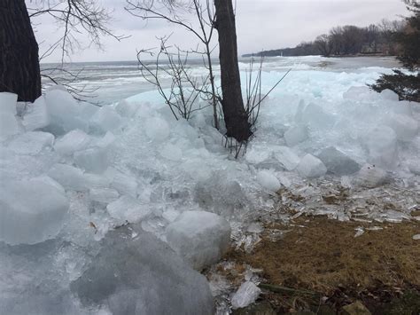 ice conditions on lake winnebago